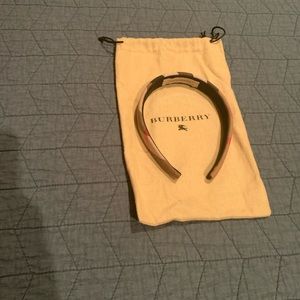 Burberry headband in nova check!
